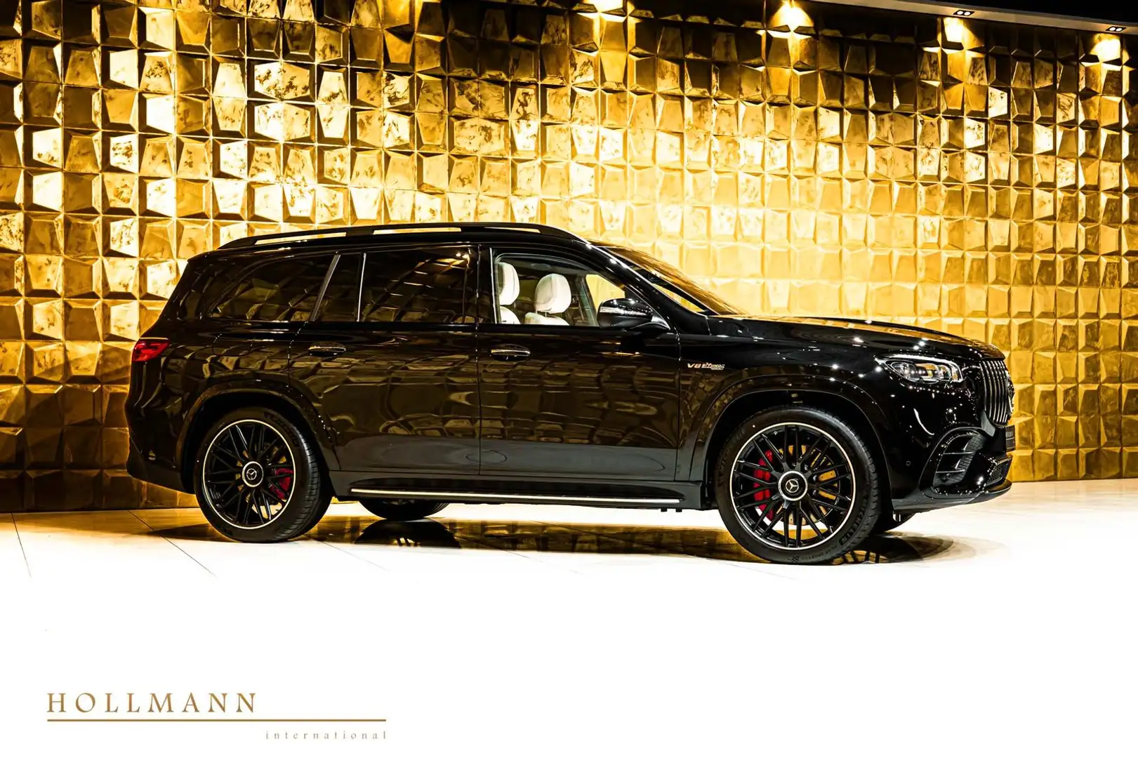 Mercedes-Benz GLS 63 AMG AMG 4M+FACELIFT + BURMESTER + REAR TV + Zwart - 2