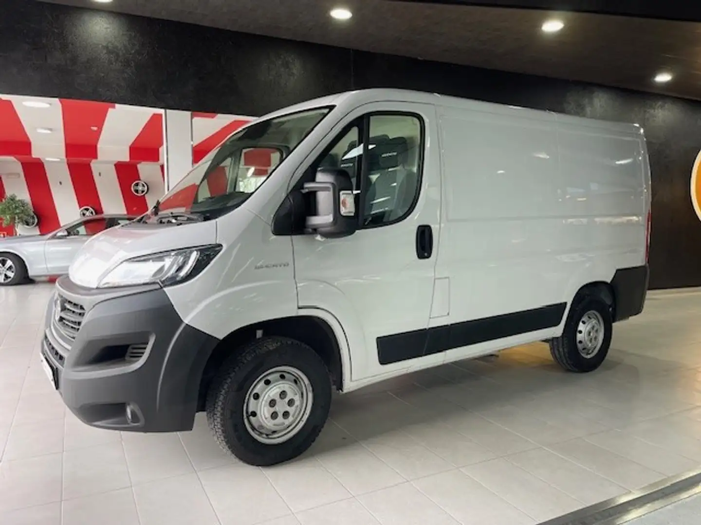 Fiat Ducato Fg. 30 2.3Mjt L1 H1 140CV Bianco - 1