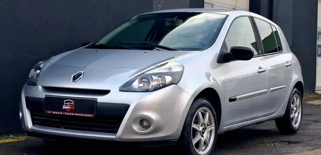 Renault Clio Clio 20th 1,2 16V Quickshift 5 Pickerl 10/2026+4