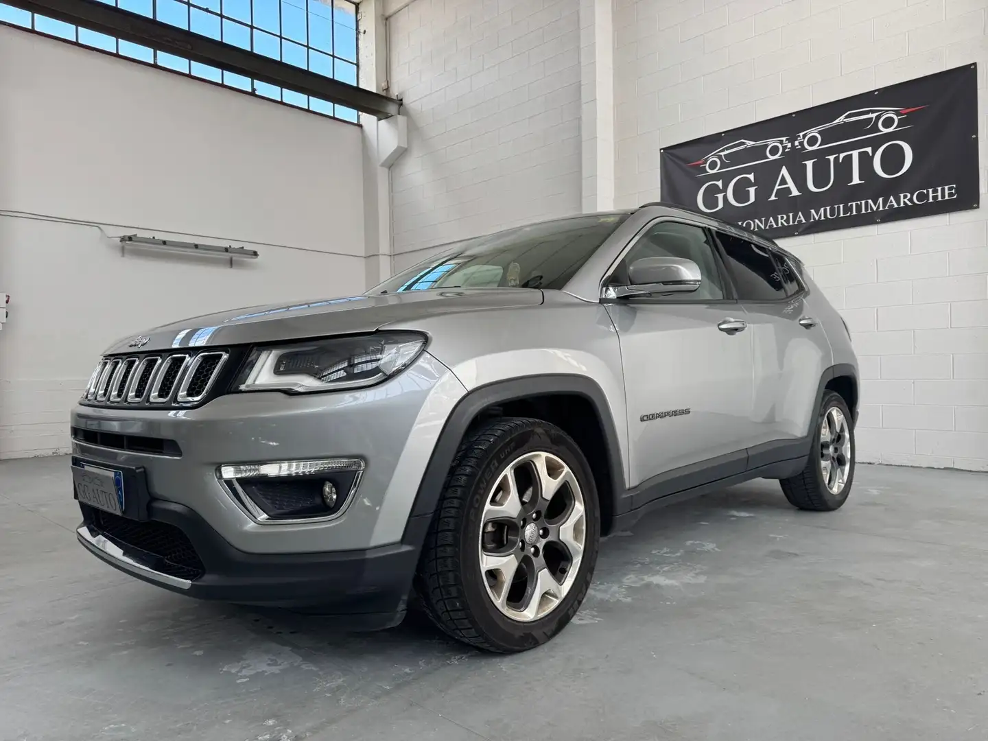 Jeep Compass Compass 1.6 mjt Limited 2wd 120cv my19 Gris - 1