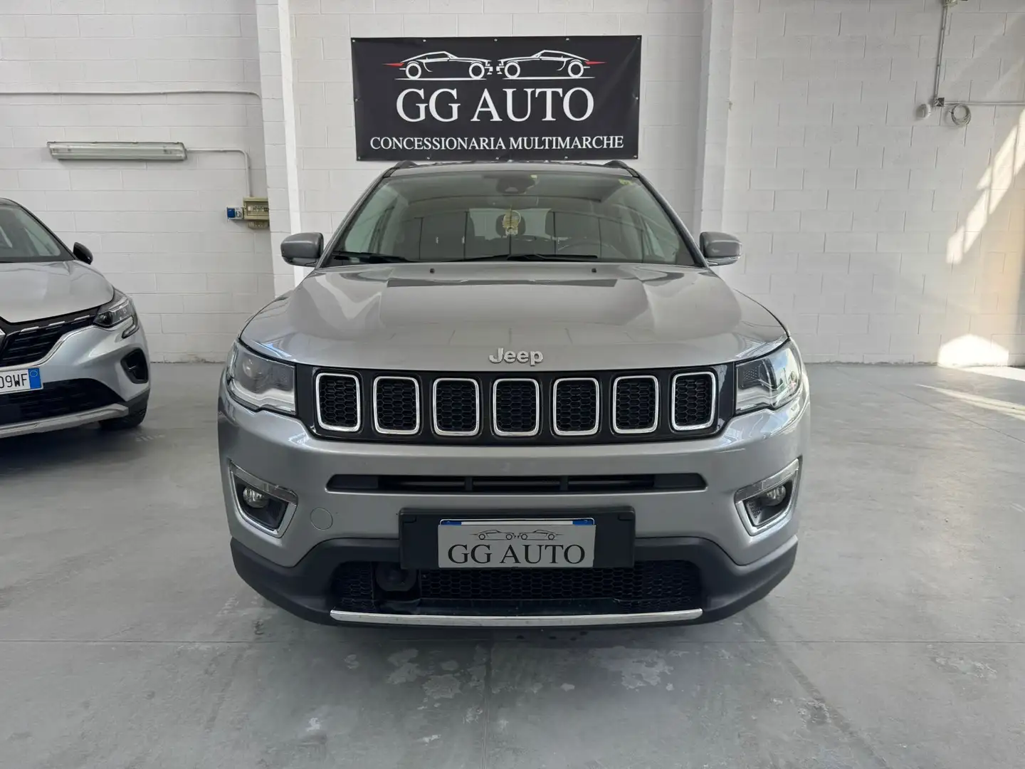 Jeep Compass Compass 1.6 mjt Limited 2wd 120cv my19 Gris - 2