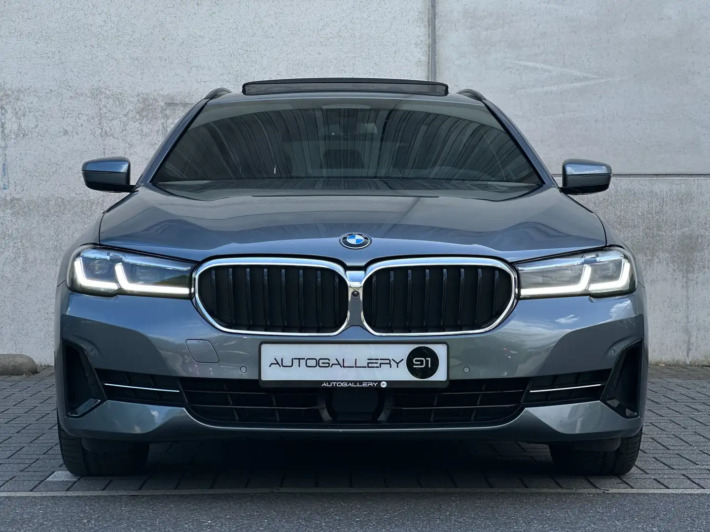 BMW 530 Touring 530eXAS | BTW | FULL OPTION |Stoelmassage Gris - 2