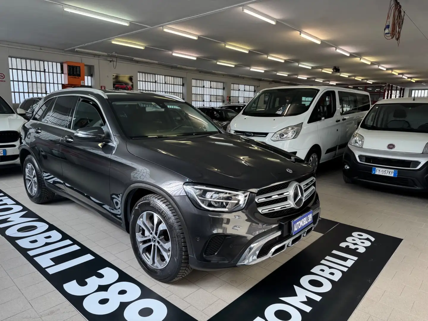 Mercedes-Benz GLC 220 GLC 220 d 4Matic Business Grigio - 2