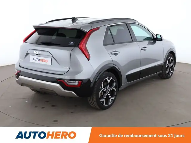 Kia Niro view 6