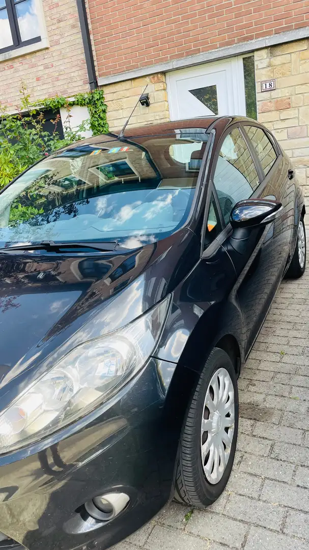 Ford Fiesta Fiesta 1.4i Titanium - 1