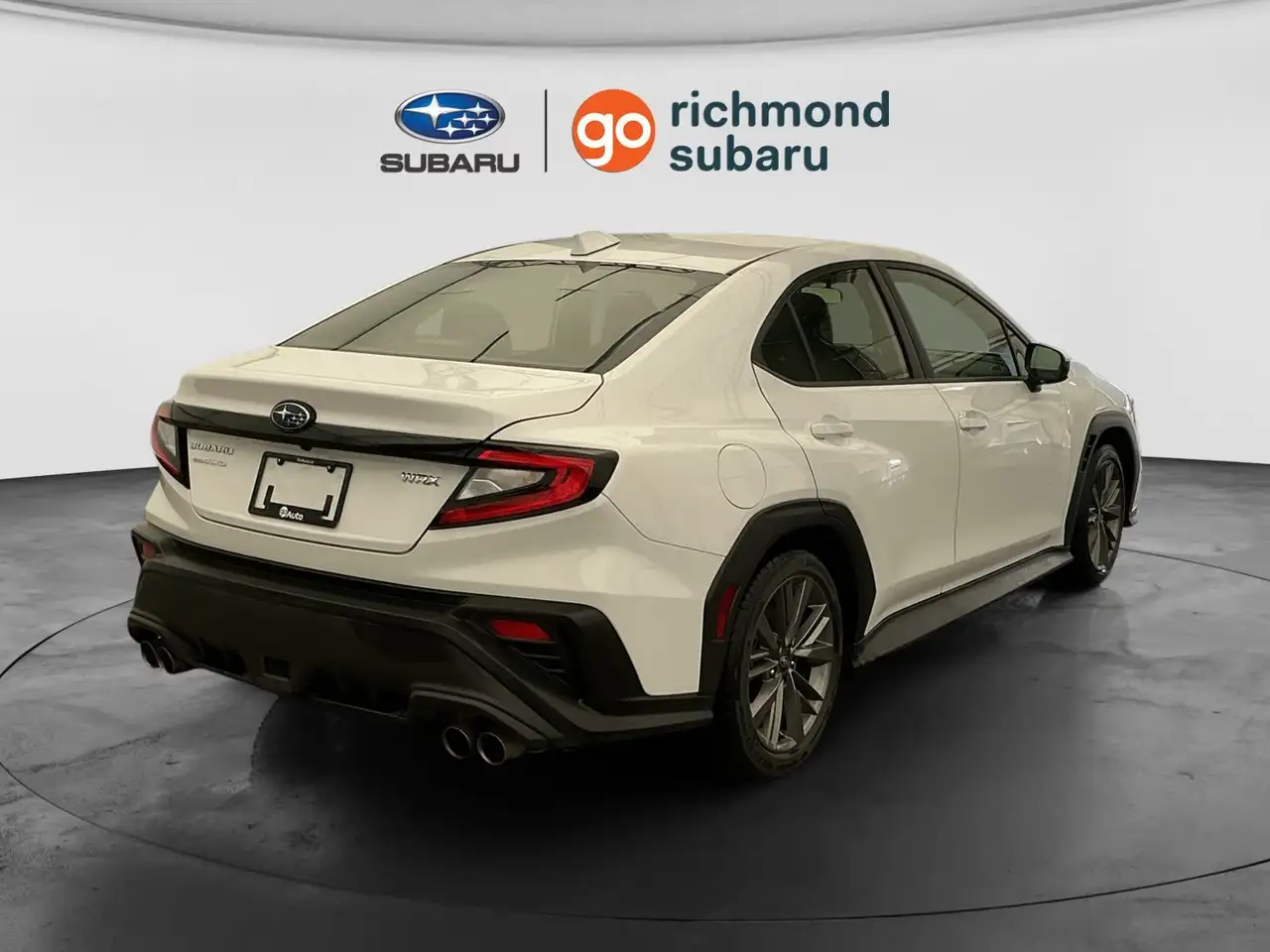 Subaru WRX снимка Subaru WRX