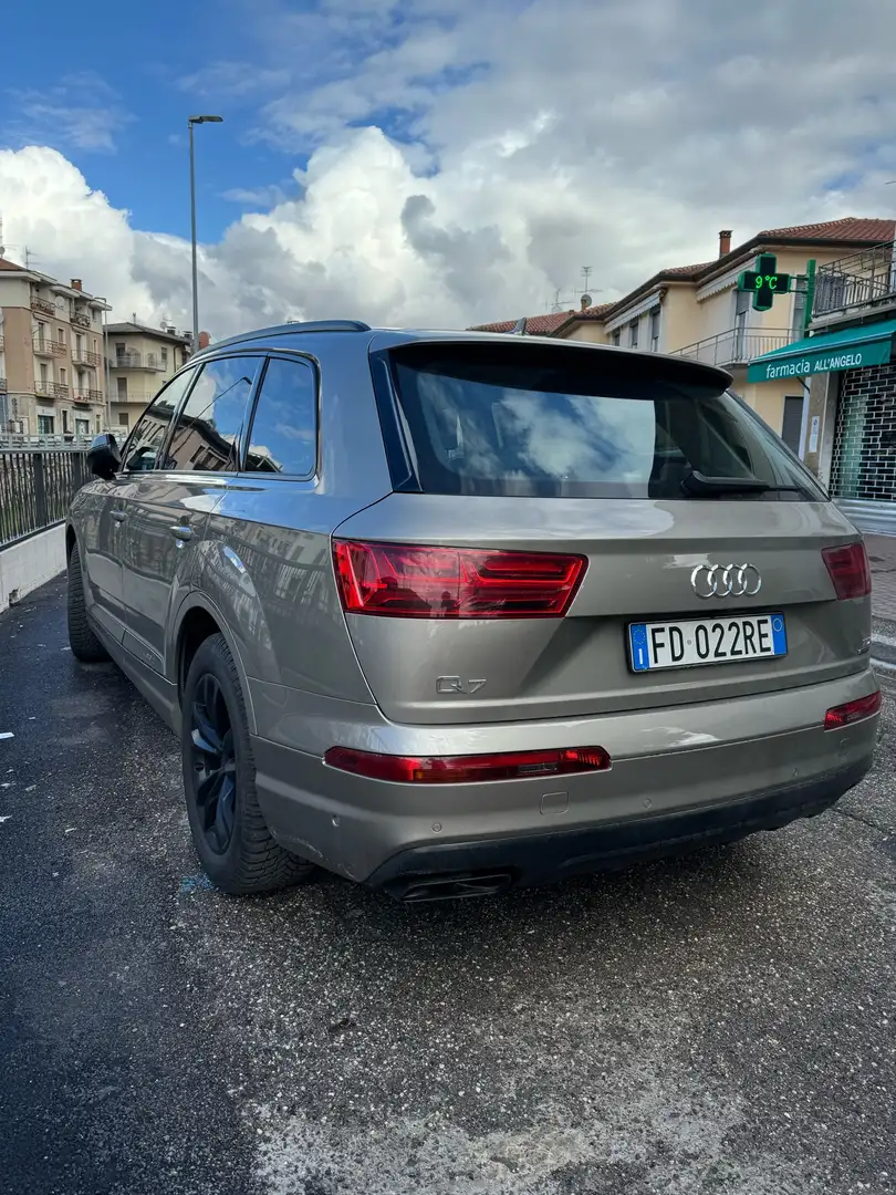 Audi Q7 3.0 tdi Business Plus quattro tiptronic brončana - 2