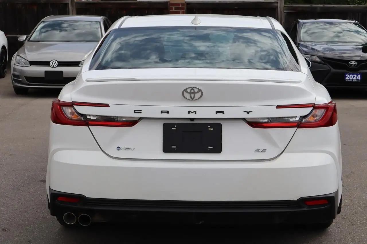 Toyota Camry photo Toyota Camry