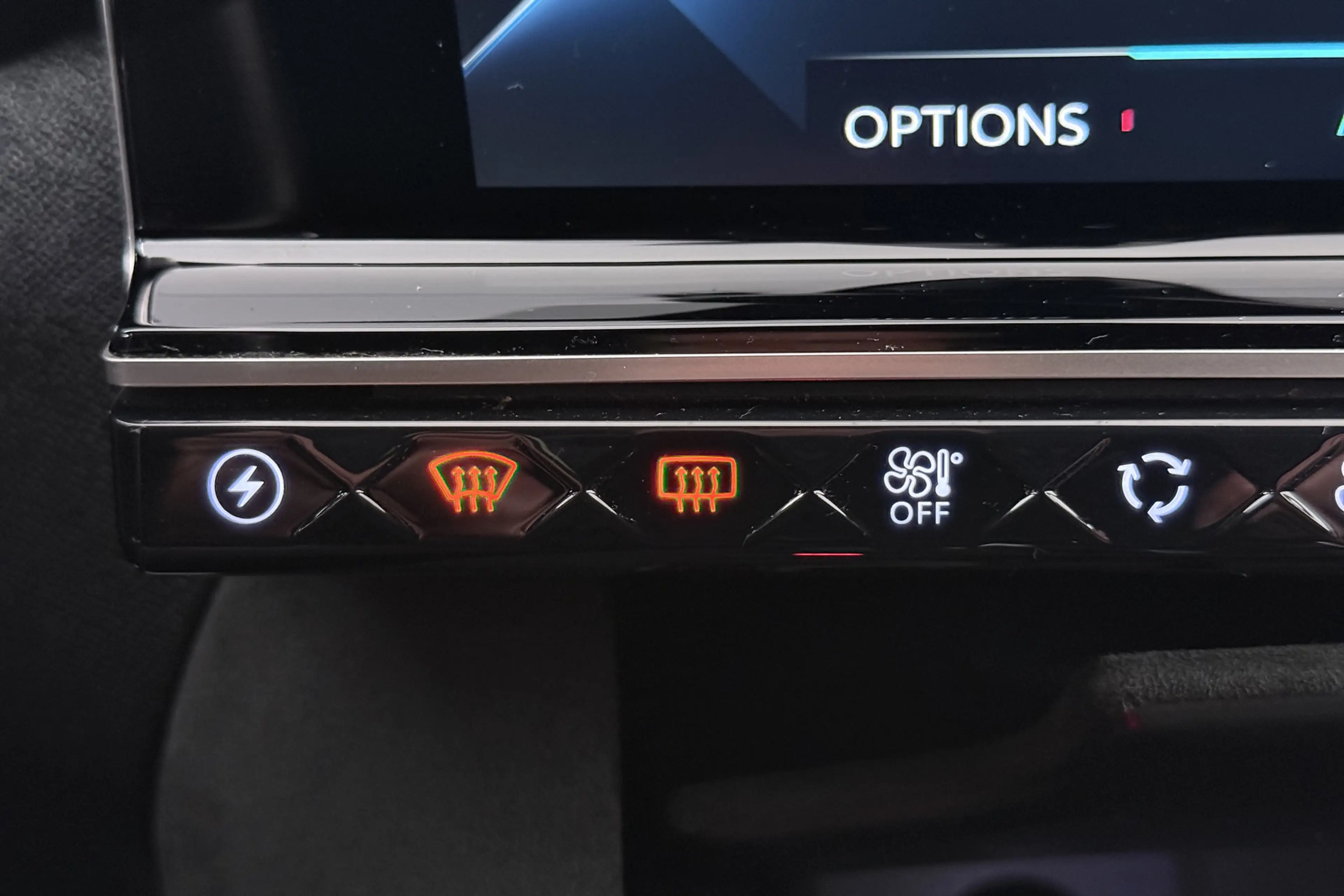 DS Automobiles DS 7 Crossback E-Tense PHEV Performance Line Camera 19'LMV Carpla — photo 28
