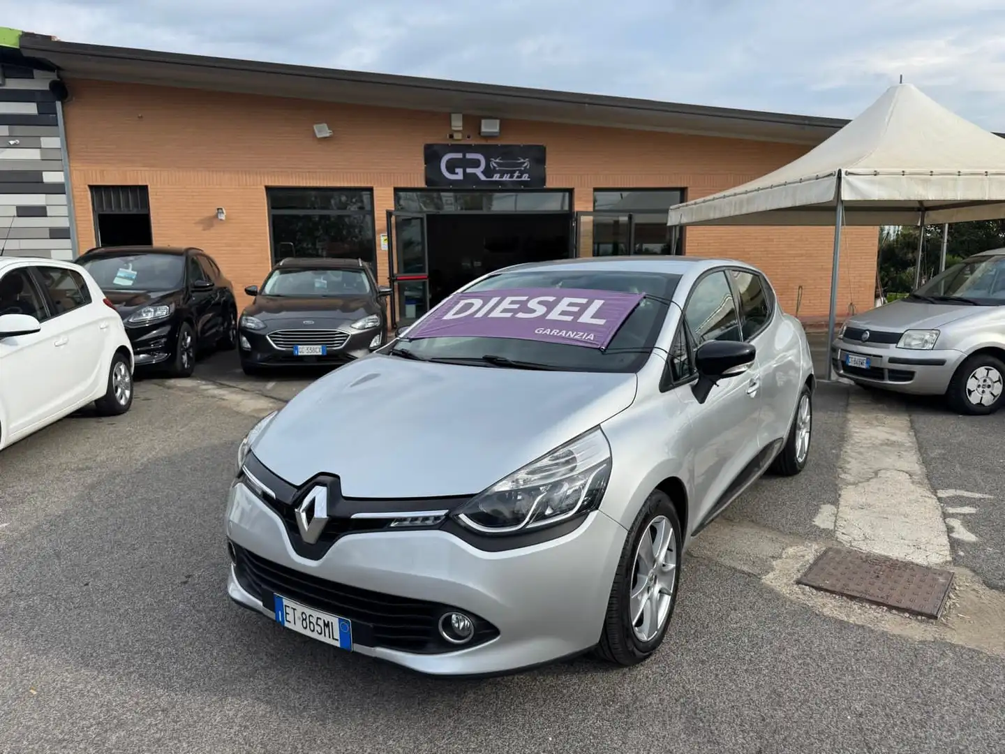 Renault Clio CLIO 1.5 DCI 75CV 5 PORTE 2014 Argento - 1