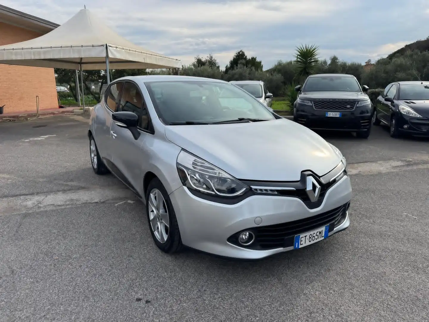 Renault Clio CLIO 1.5 DCI 75CV 5 PORTE 2014 Argento - 2