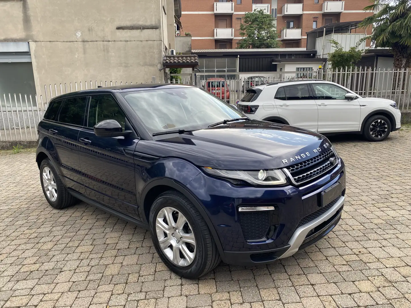 Land Rover Range Rover Evoque 5 porte 2.0 td4 HSE Dynamic 180 Cv auto Blu/Azzurro - 1