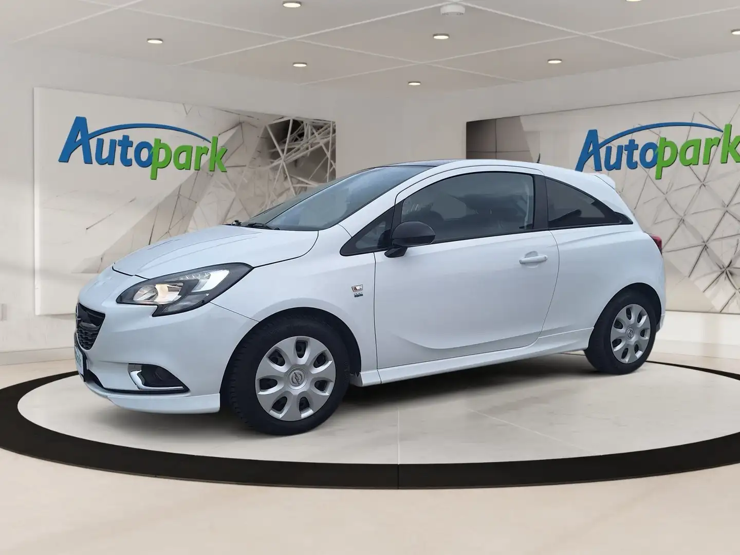 Opel Corsa E 1,4 Turbo Black&White OPC Line Weiß - 1