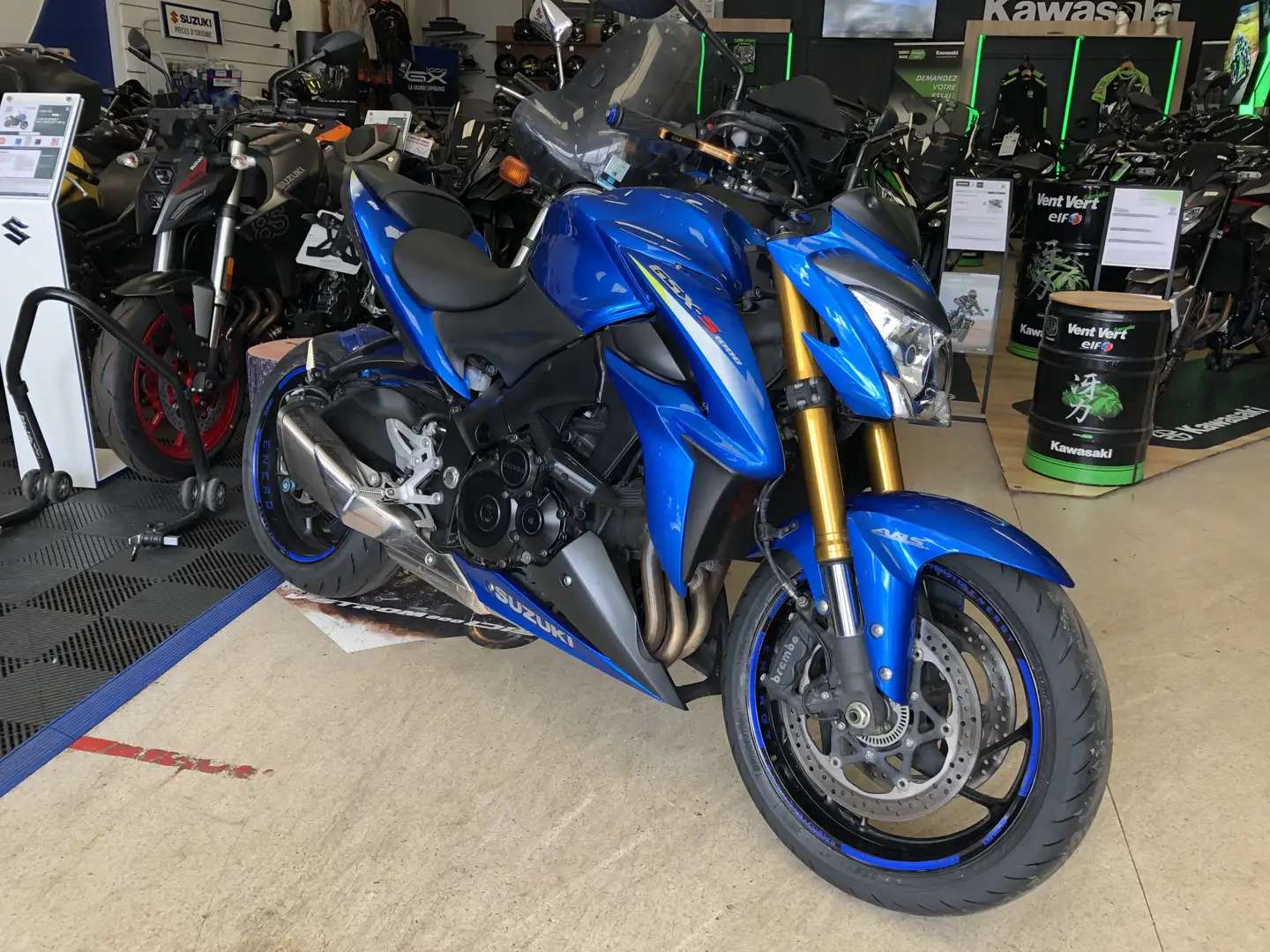 Suzuki GSX-S 1000 Bleu - 1