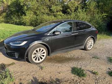 Model X 75D Allradantrieb