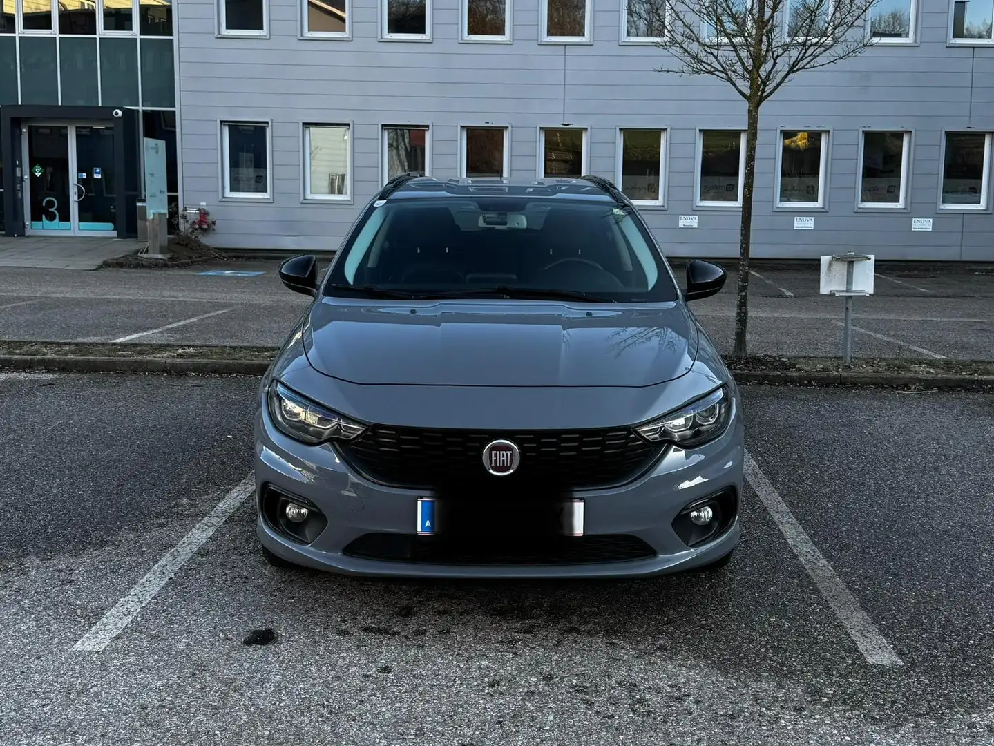 Fiat Tipo Tipo 1,6 MultiJet II 120 S-Design DDCT S-Design Grau - 2