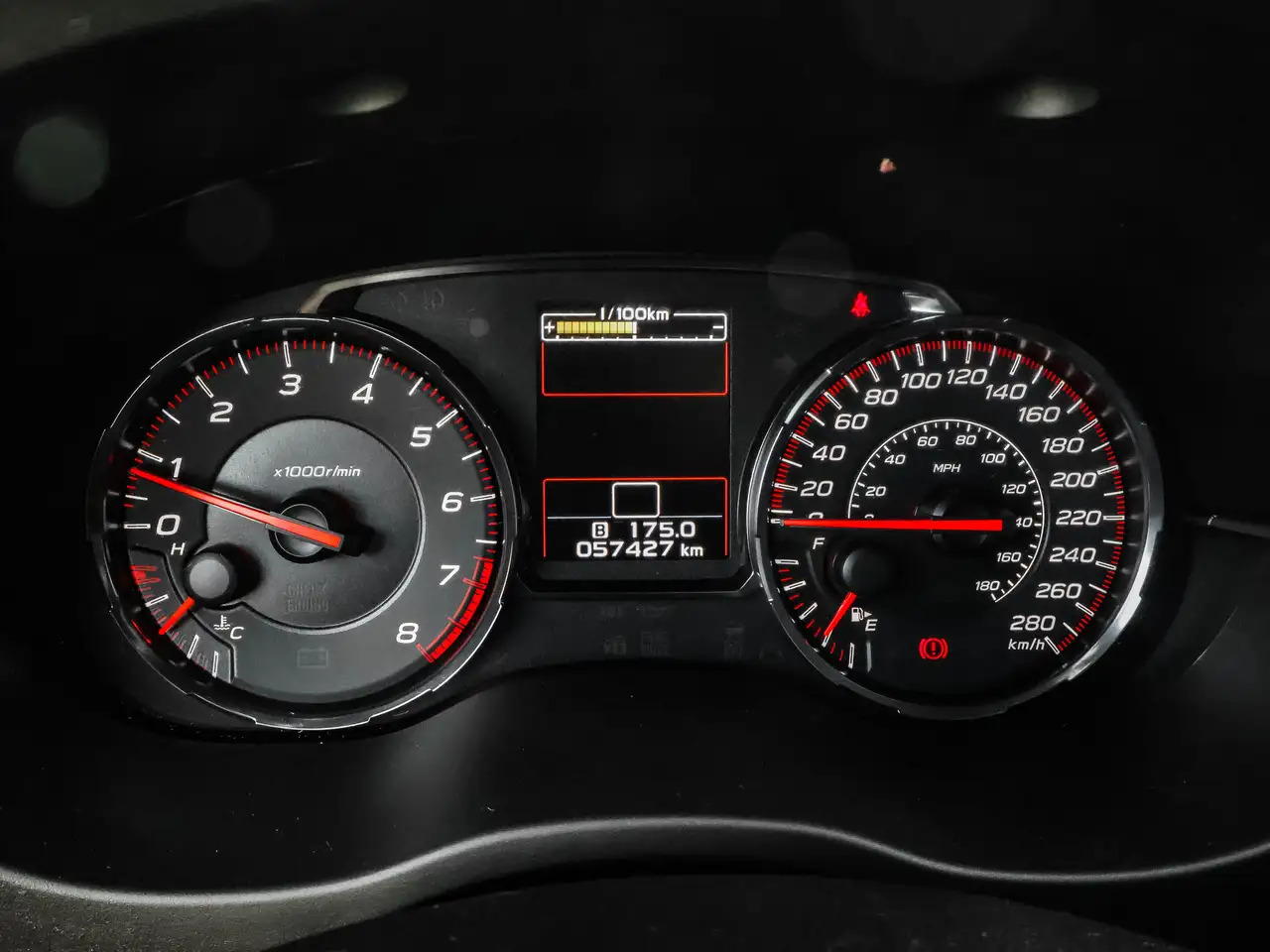 Subaru WRX снимка Subaru WRX