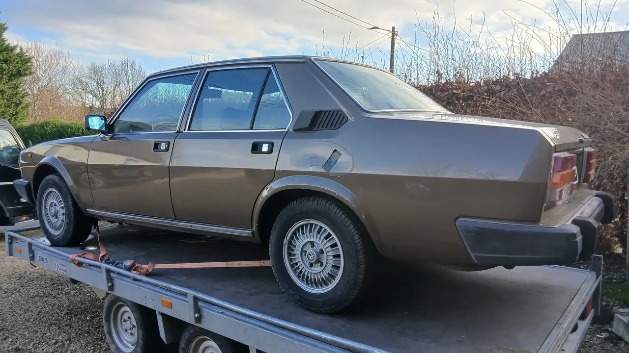 Alfa Romeo Alfa 6, foto 7