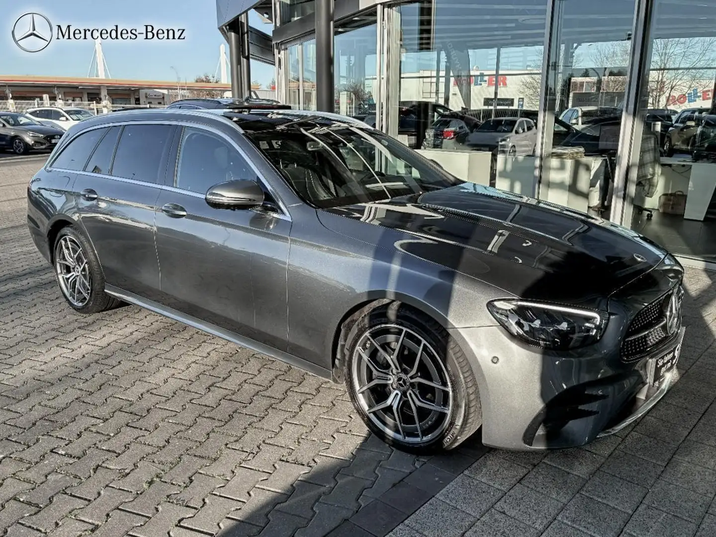 Mercedes-Benz E 400 d 4M T AMG MBUX+360°+AHK+Totwink+Pano+19 Grau - 2