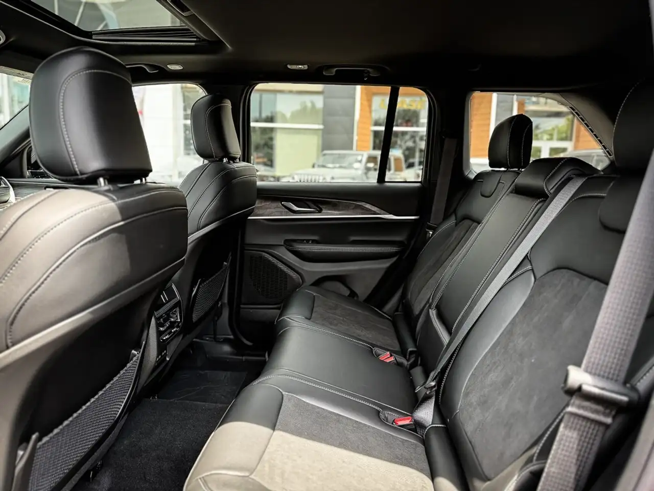 Jeep Grand Cherokee fotografie Jeep Grand Cherokee