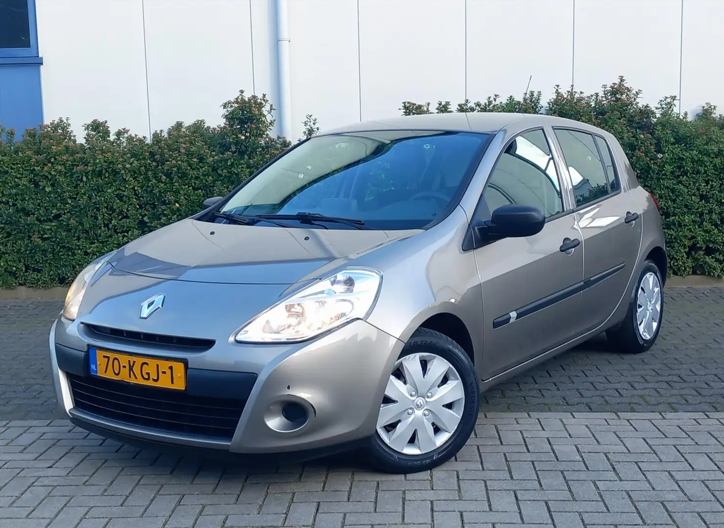 Renault Clio 1.2 TCE 5-DRS Special Line Airco/Navigatie Beige - 1