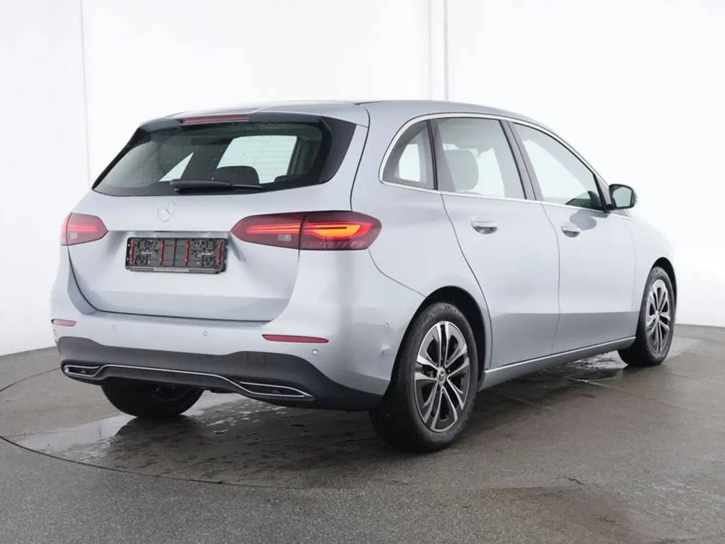 Mercedes-Benz B 200 d Progressive Line Adv. AHK VollDigi VZA Silber - 2