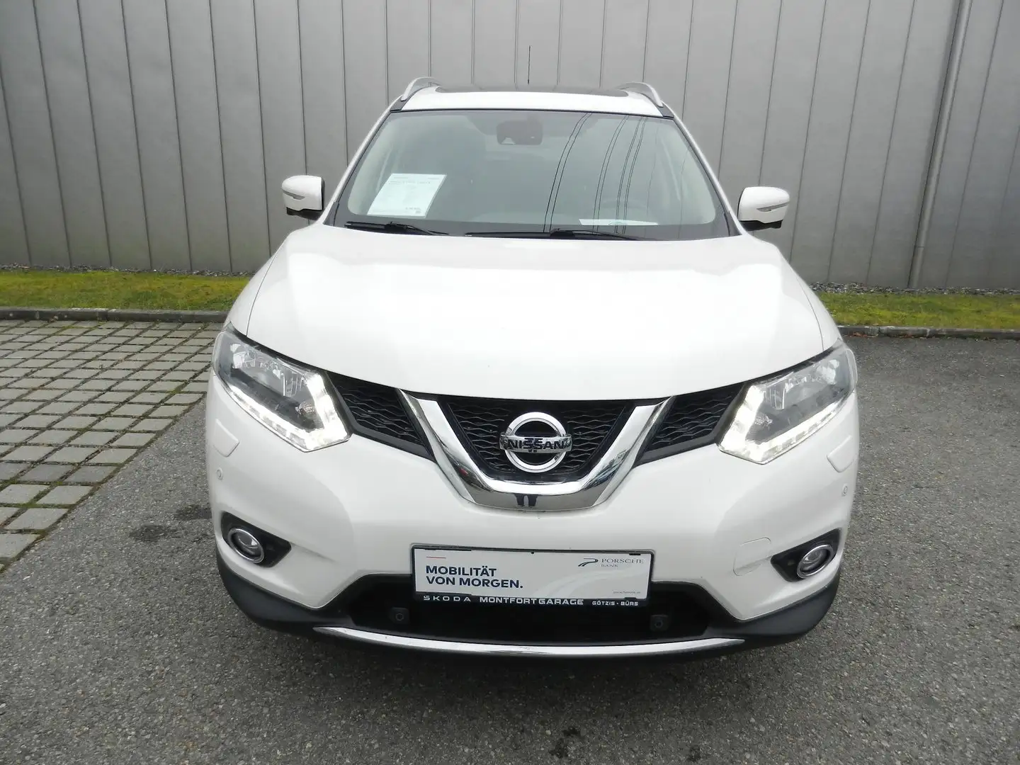 Nissan X-Trail 1,6dCi N-Vision Weiß - 2