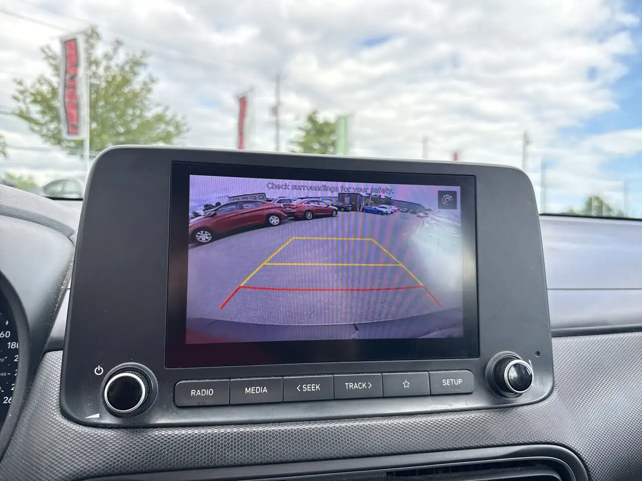 Hyundai KONA photo Hyundai KONA