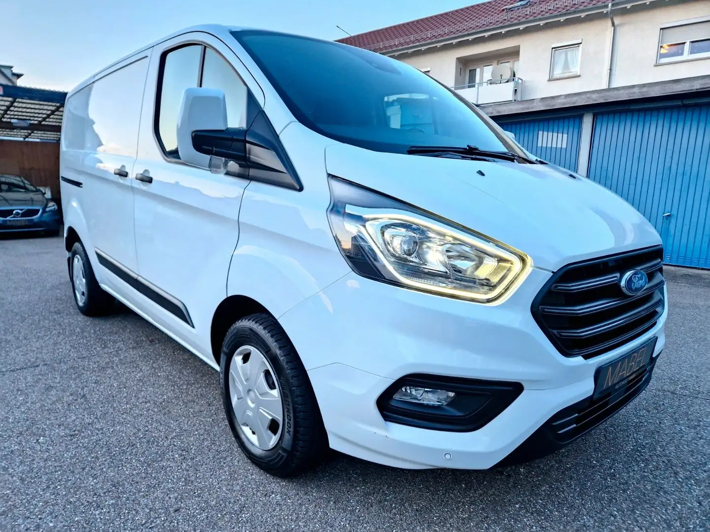 Ford Transit Custom Kasten 300 L1 Trend +AHK+KAMERA+ Weiß - 1