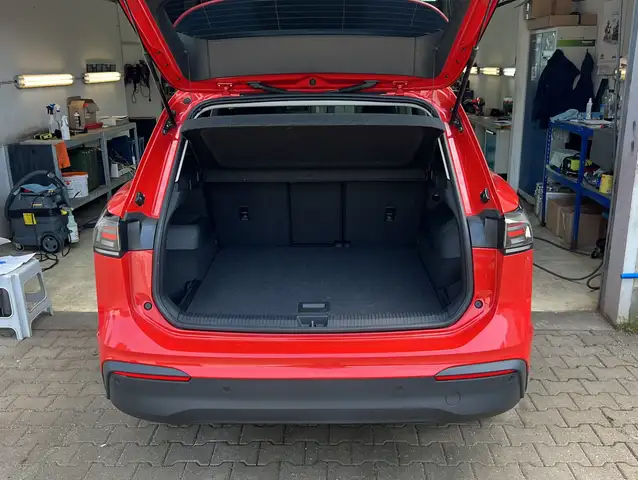 Volkswagen Tiguan view 10