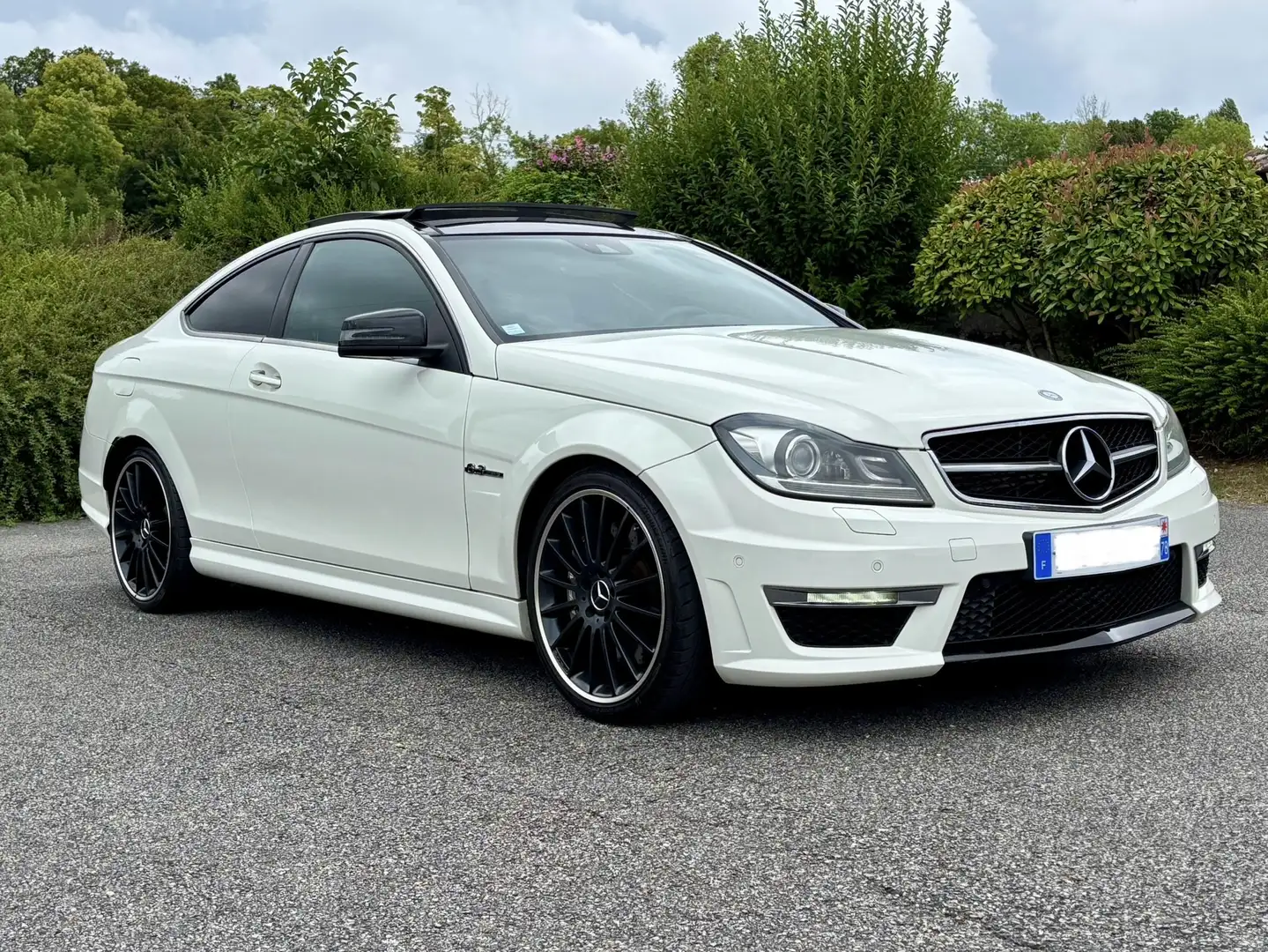 Mercedes-Benz C 63 AMG ETAT PROCHE DU NEUF Bianco - 1