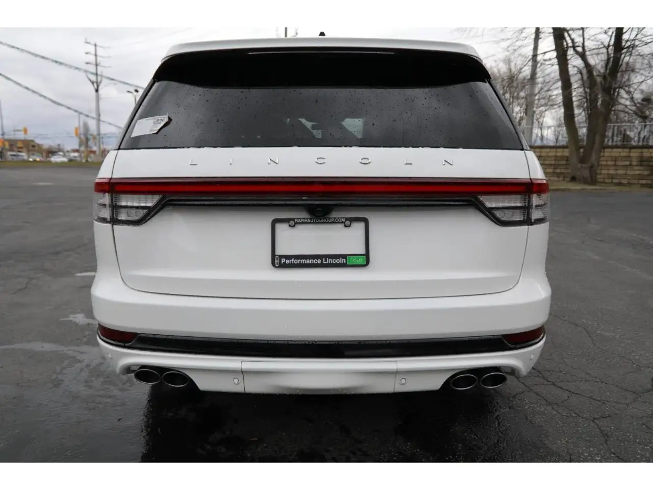 Lincoln Aviator снимка Lincoln Aviator