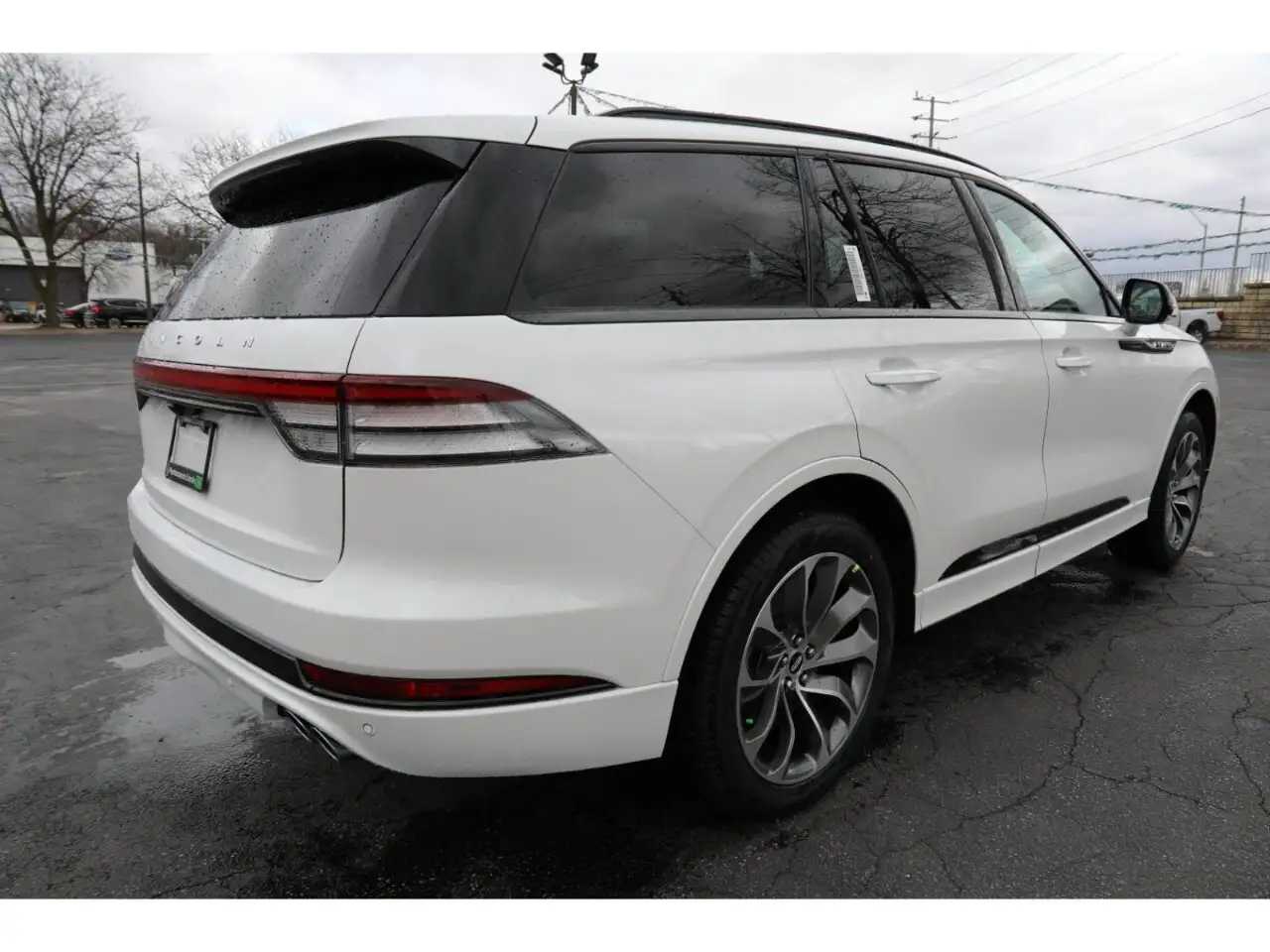 Lincoln Aviator снимка Lincoln Aviator
