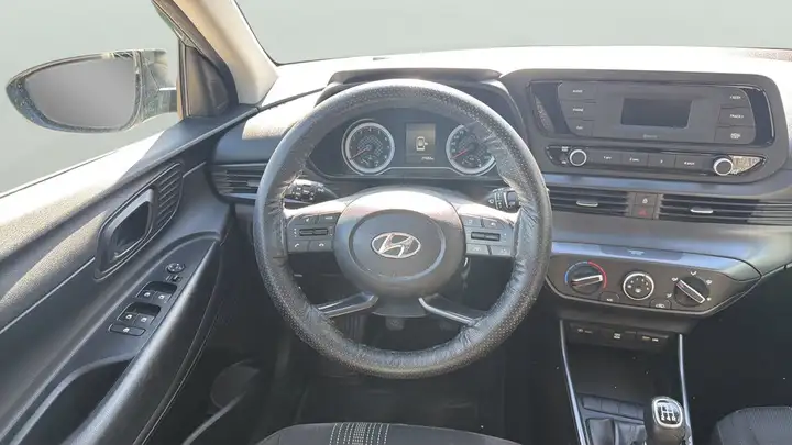 Hyundai Bayon 1.2 MPI Maxx 2022, foto 9