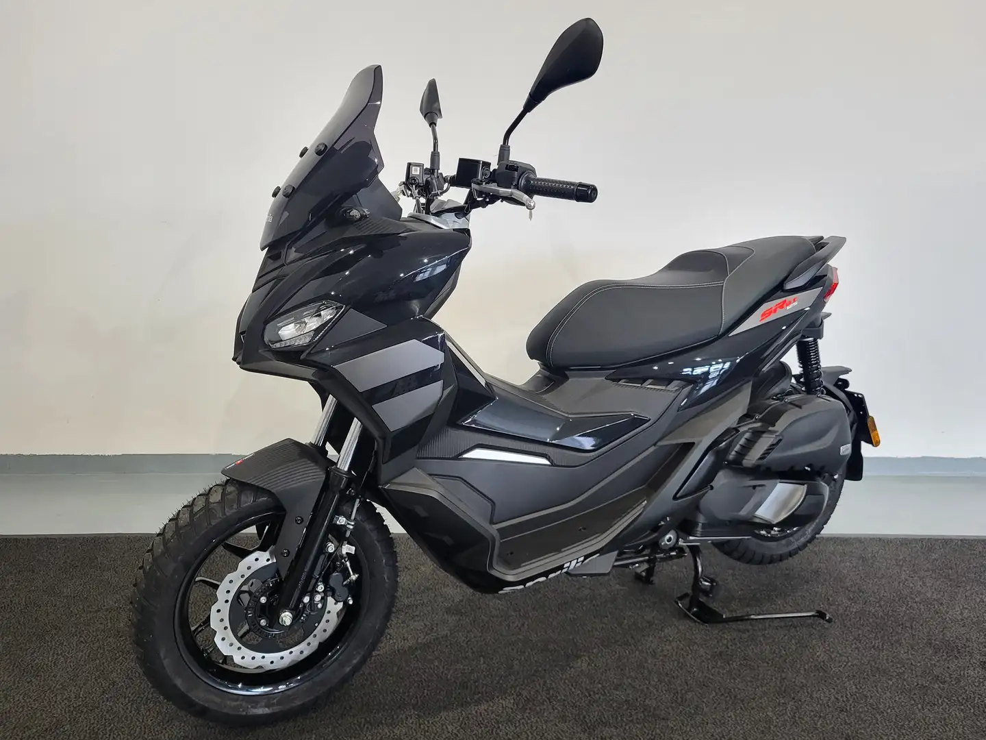 Aprilia SR GT 125 ABS E5+ Neufahrzeug Negru - 1
