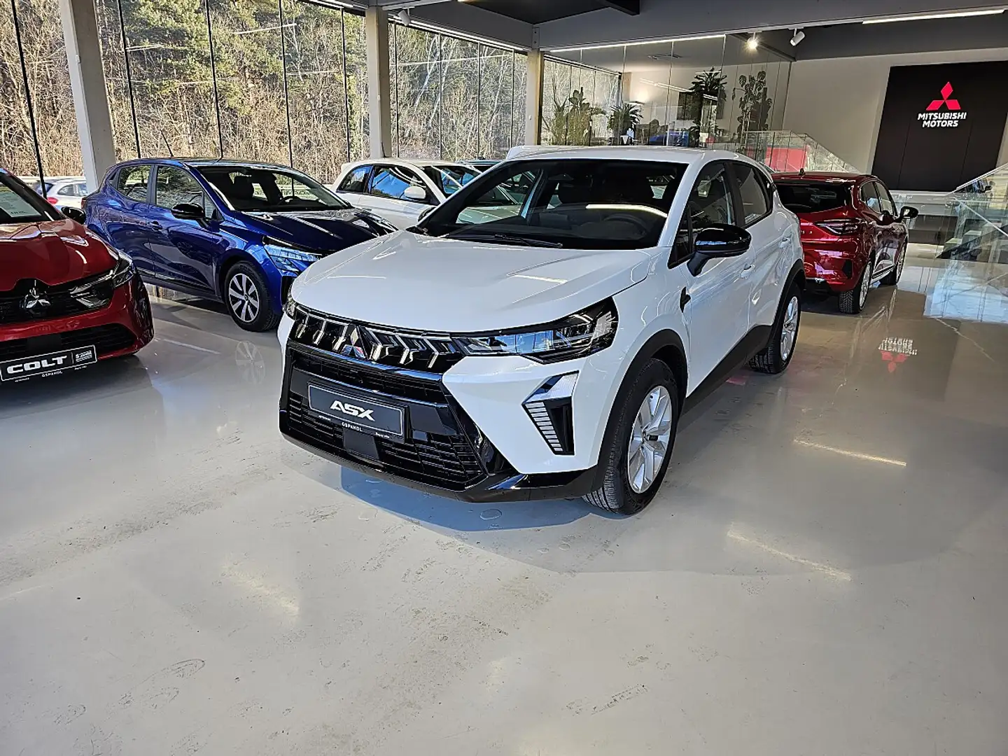 Mitsubishi ASX 1,0 MPI-T Inform Weiß - 1