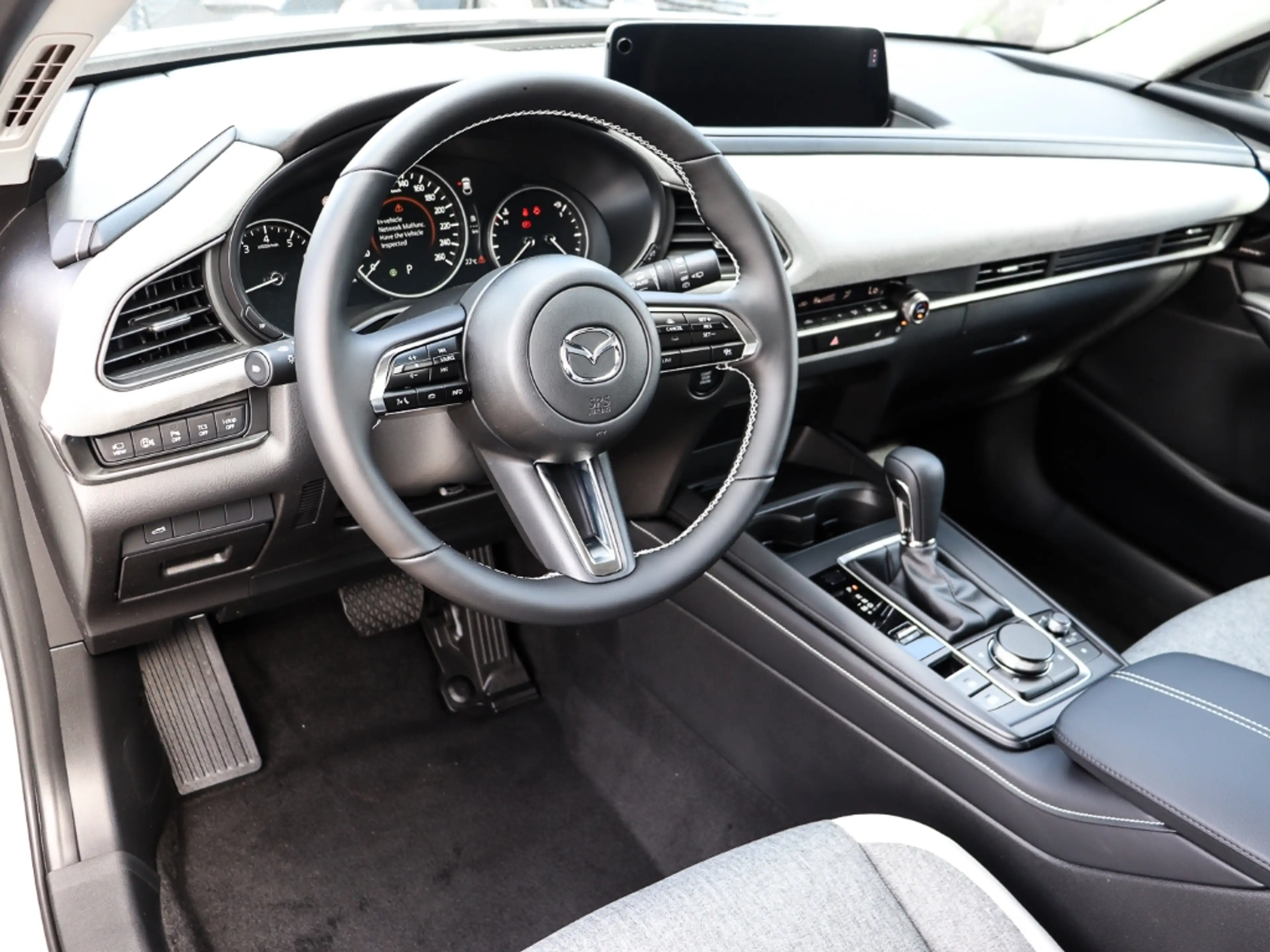 Mazda CX-30 Makoto 2027 2.5L e-SKYACTIV-G 140PS 6AT FWD BOSE L — photo 6