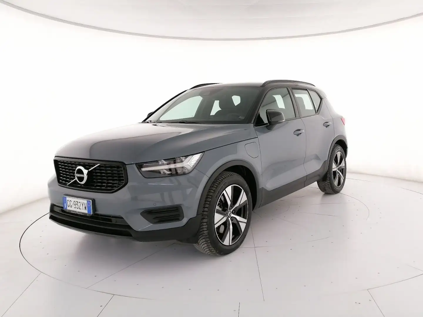 Volvo XC40 1.5 t4 phev R-design auto my21 Grigio - 1
