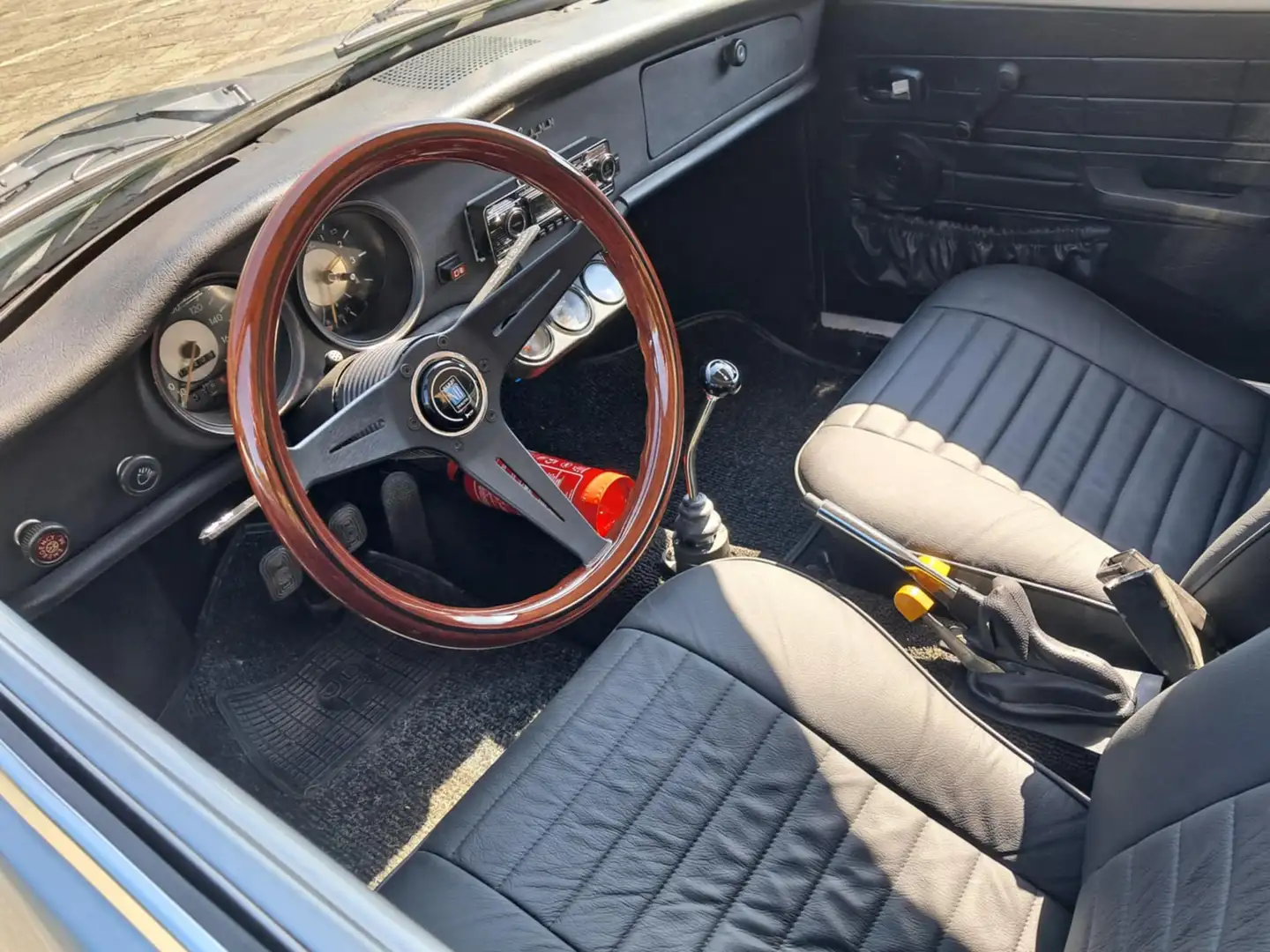 Volkswagen Karmann Ghia Karmann Ghia Argent - 2