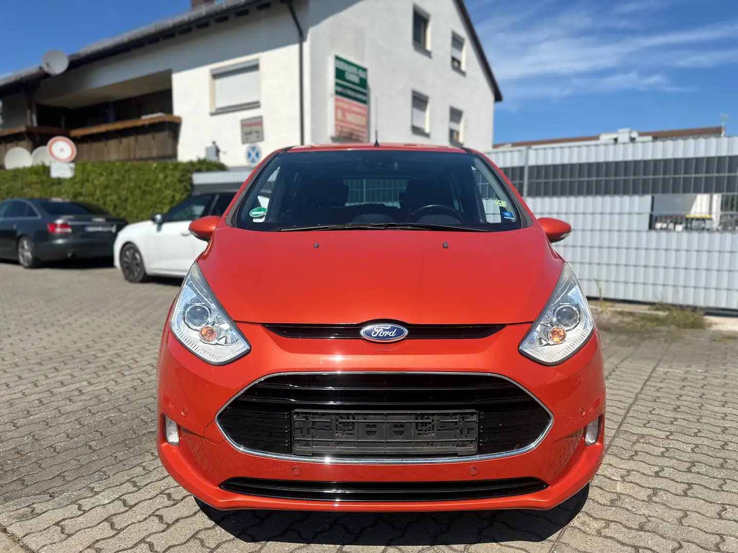 Ford B-Max Titanium*Navi*SZH*Klimaauto*PDC*Klimaauto* Orange - 2