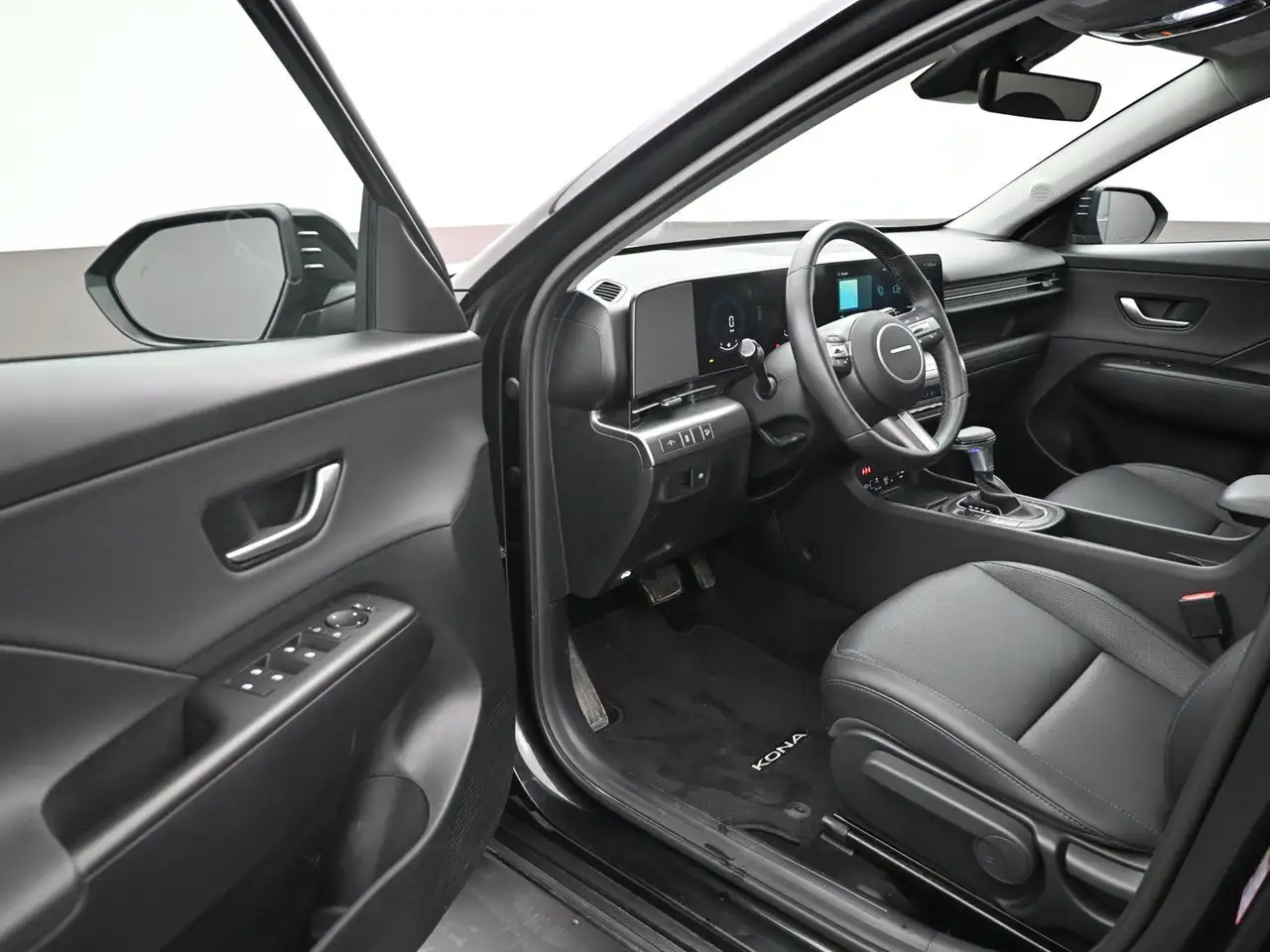 Hyundai KONA photo Hyundai KONA