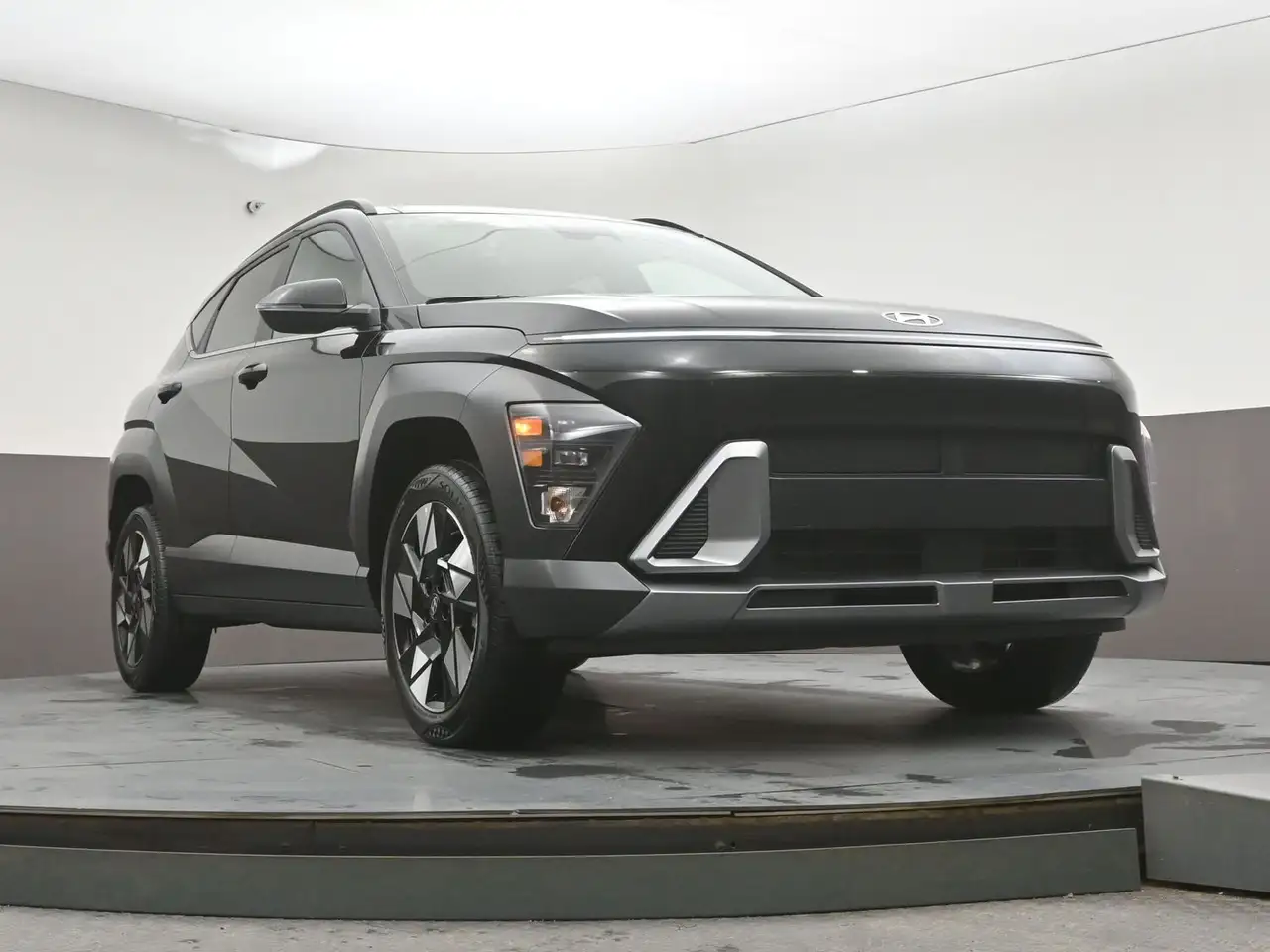 Hyundai KONA photo Hyundai KONA