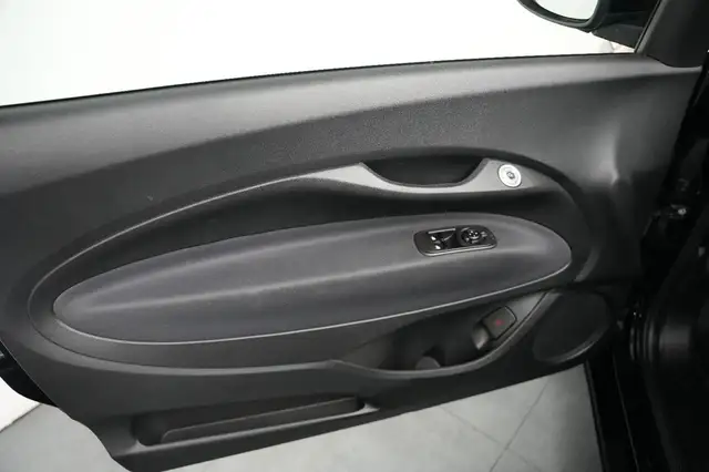 Fiat 500 view 11