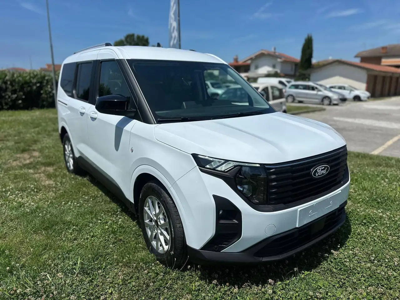 Ford Tourneo Courier 2026