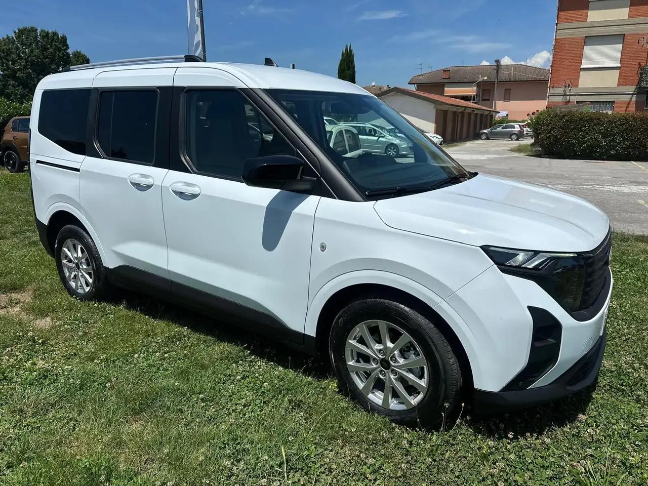 Ford Tourneo Courier 2026