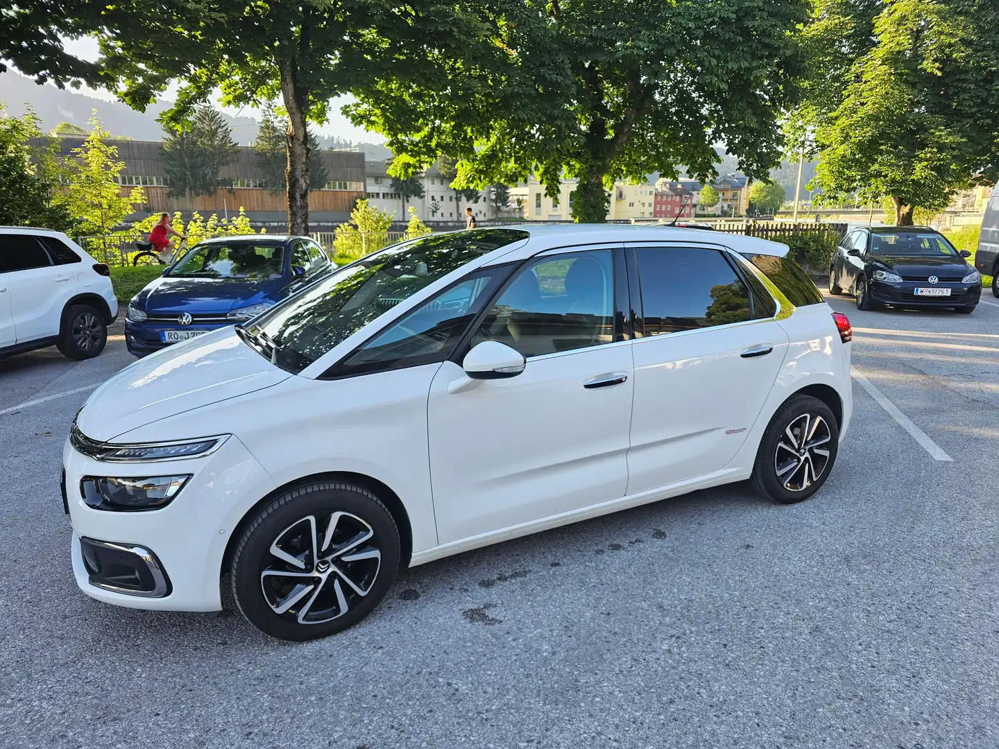Citroen C4 SpaceTourer Shine (neue PICKERL)Servicegepflegt Weiß - 2