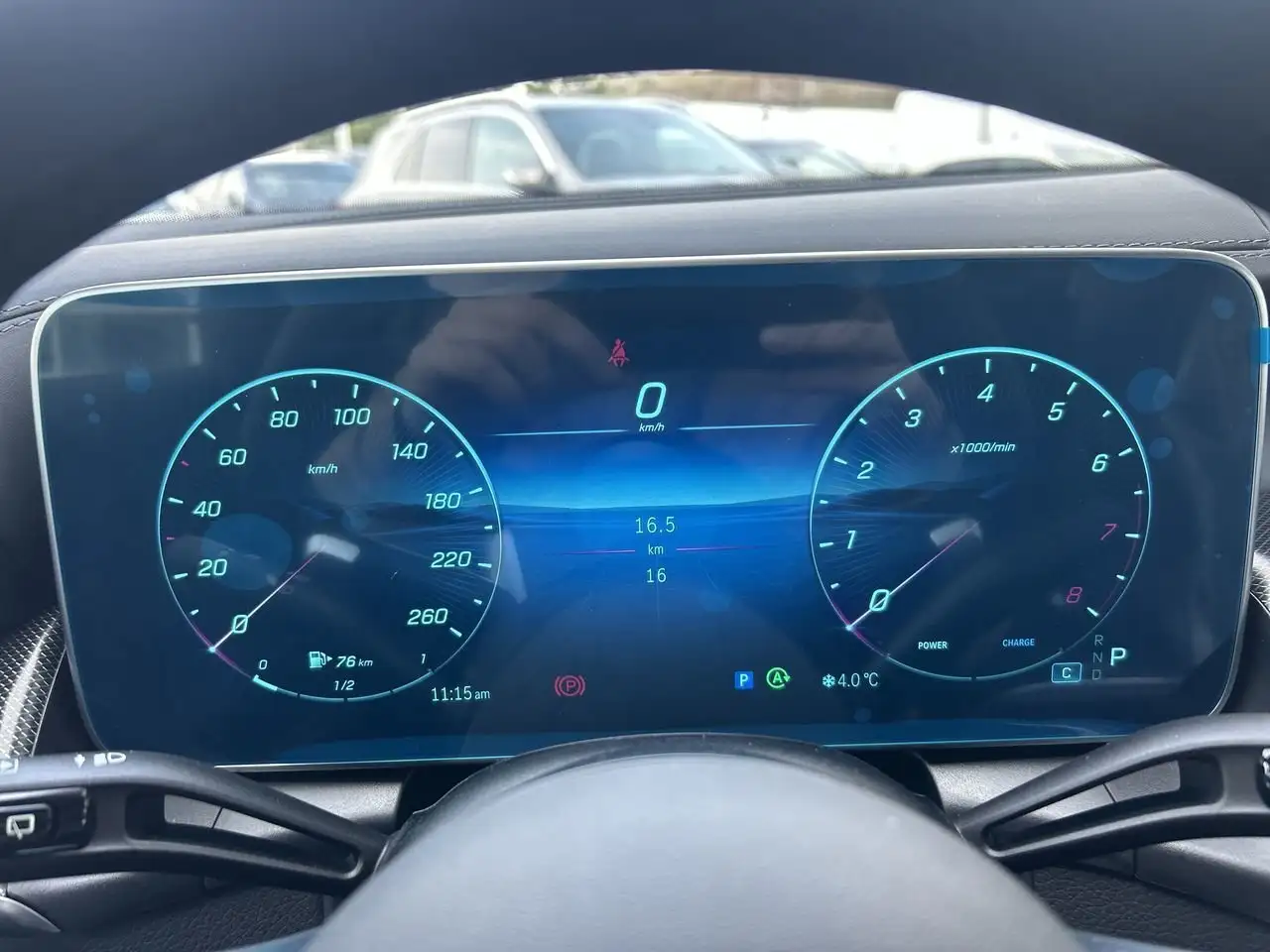 Mercedes-Benz GLC снимка Mercedes-Benz GLC