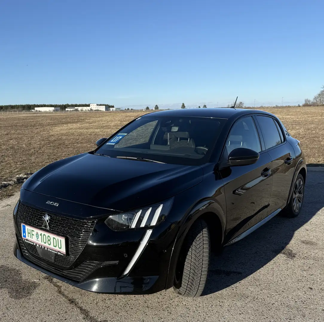 Peugeot e-208 208 Elektromotor 136 GT Pack Schwarz - 1