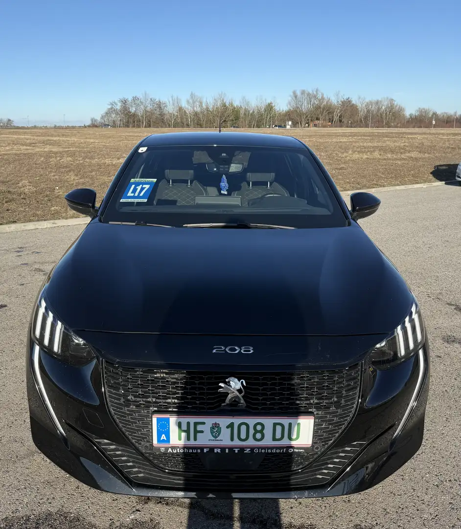 Peugeot e-208 208 Elektromotor 136 GT Pack Schwarz - 2