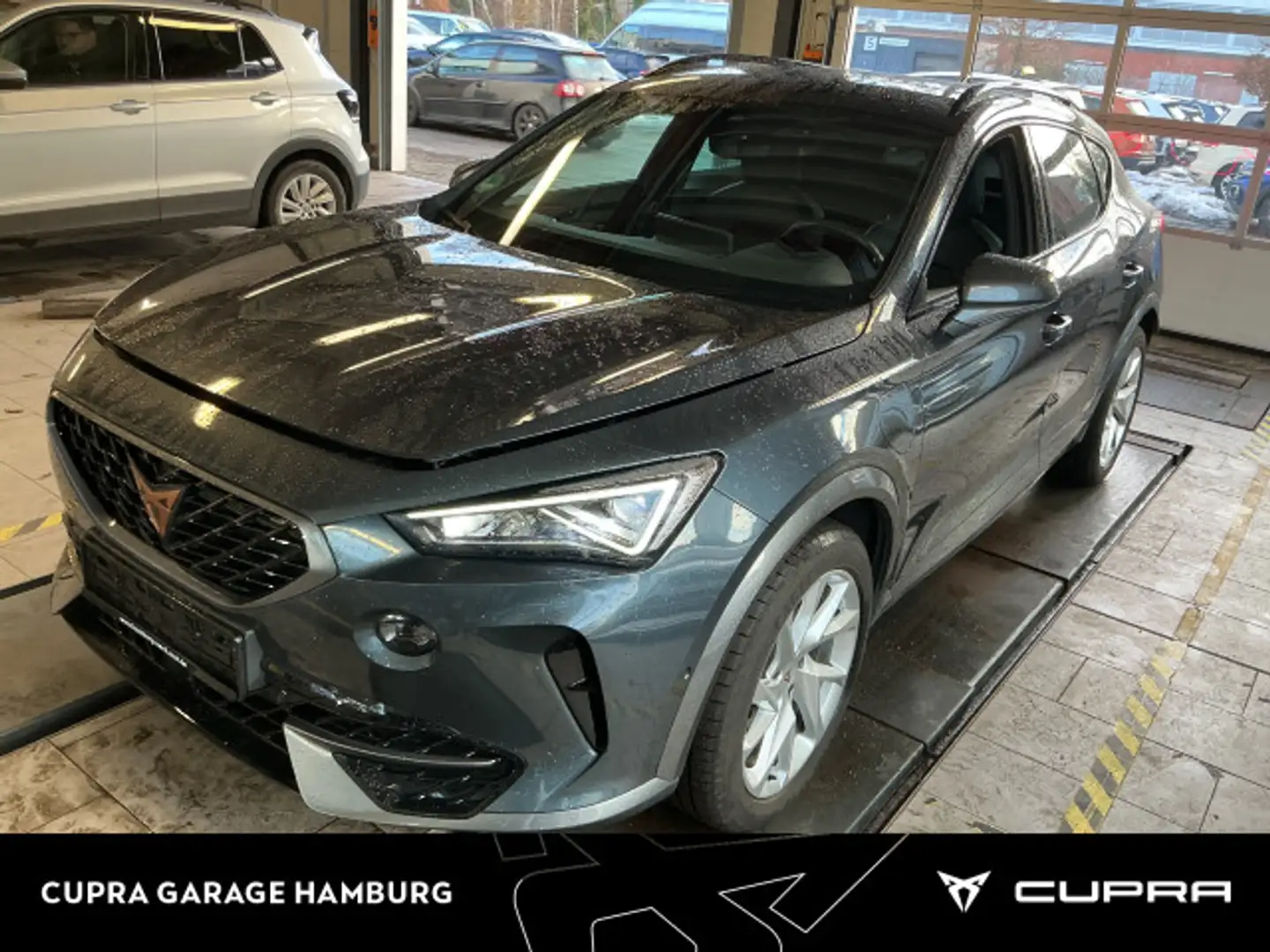 CUPRA Formentor 1.4 e-HYBRID DSG ACC Navi CarPlay Cam Grau - 1